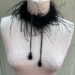 Vintage marabou feather necklace neck trim accessory luxury goth cosplay 35” x2”